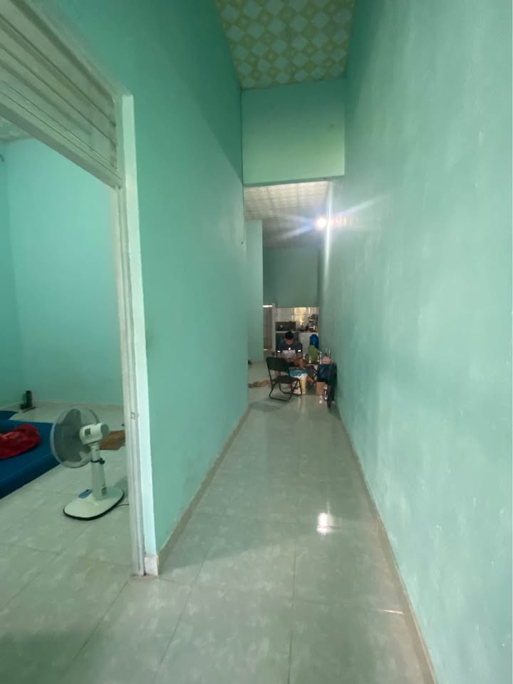 Nhà hẻm 125 Hà Huy Tập, Pleiku 100m² giá 1 tỷ - Dân cư yên tĩnh, sẵn sàng vào ở!