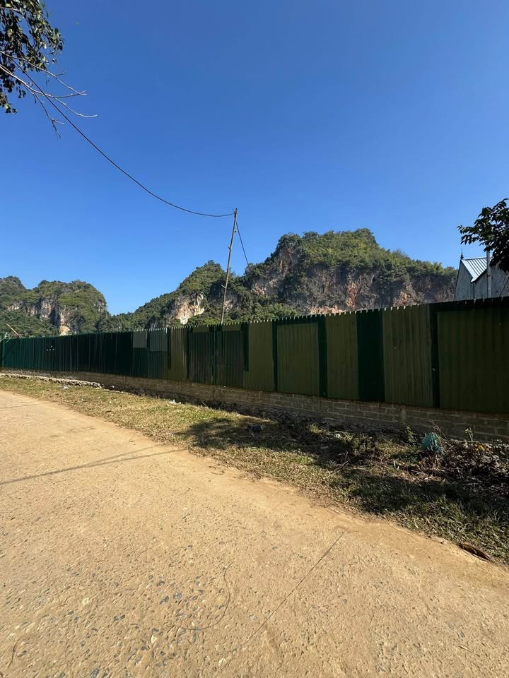 Đất vườn Chiềng Ngần Sơn La 2841m² - Sổ đỏ chính chủ, giá thỏa thuận!