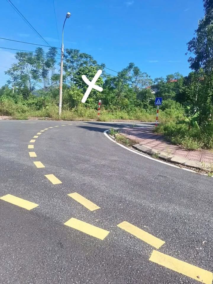 Đất dịch vụ 100m² tại Bình Xuyên, Vĩnh Phúc - Giá chỉ 2 tỷ, cơ hội đầu tư hấp dẫn!