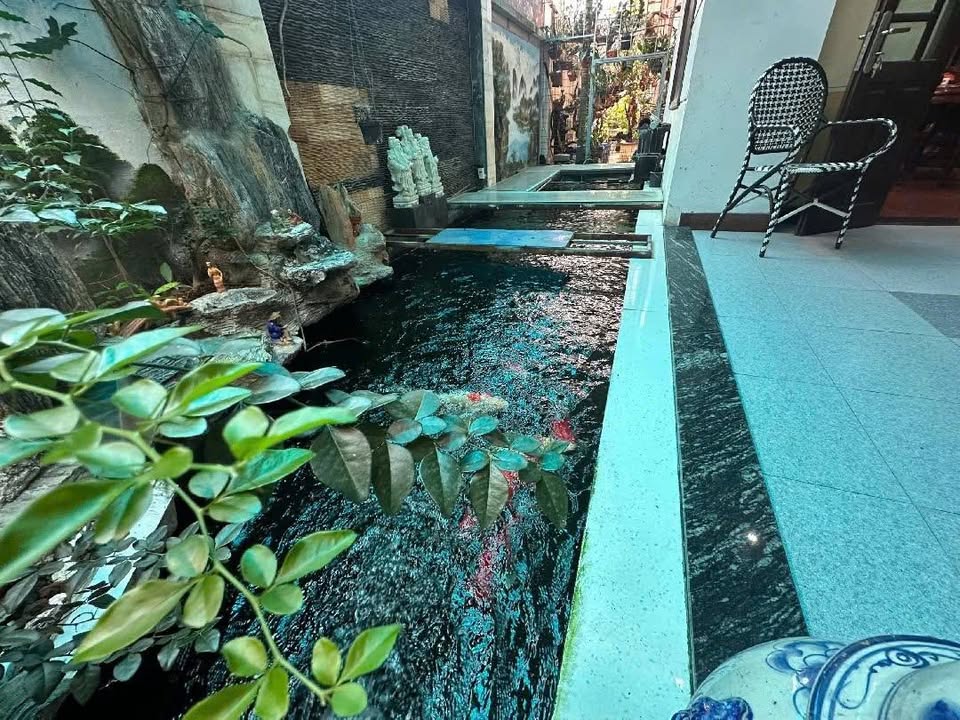 Townhouse Đà Nẵng 643m² giá 60 tỷ - Biệt thự sân vườn gần biển Mỹ Khê!