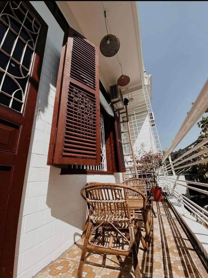 Cho thuê nhà mặt đường Lương Khánh Thiện 80m² giá 13 triệu - Vị trí đắc địa gần Ga