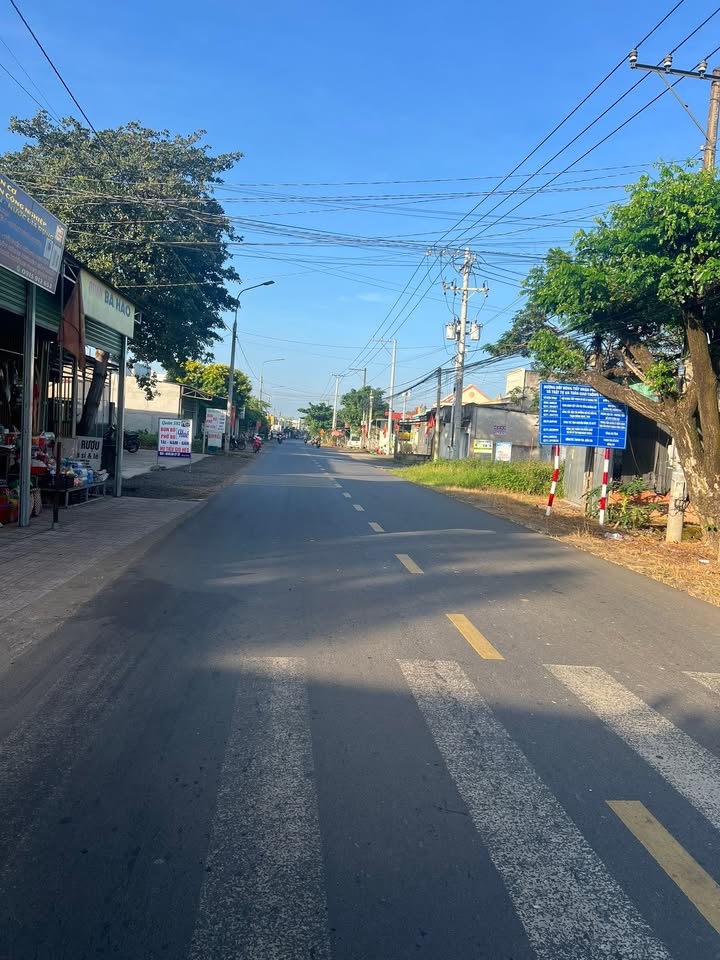 Đất mặt tiền đường Liên xã Xuân Lộc, Long Khánh 150m² giá 1.5 tỷ - Kinh doanh thuận lợi!