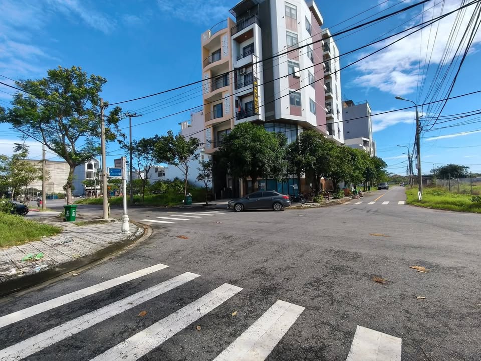 Bán Toà Apartment Khu Bãi Tắm Sơn Thủy Đà Nẵng 90m² giá 17 tỷ - Dòng tiền cho thuê 70 triệu/tháng!