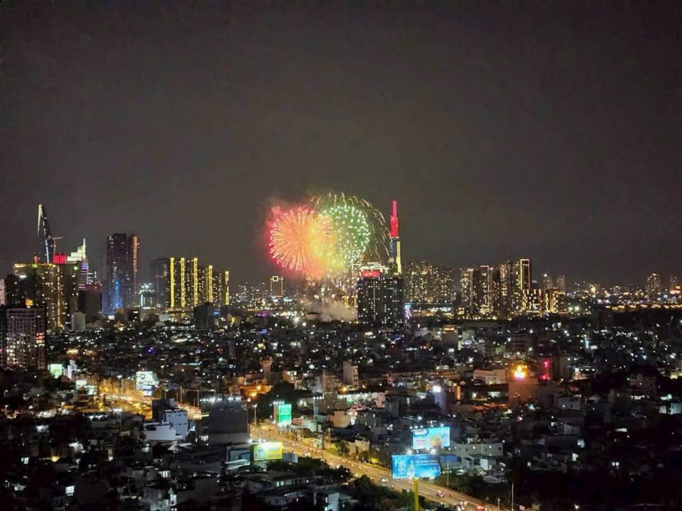 Officetel Sunrise City View Quận 7 38m² Giá 2.6 Tỷ - Tầng Cao View Đẹp