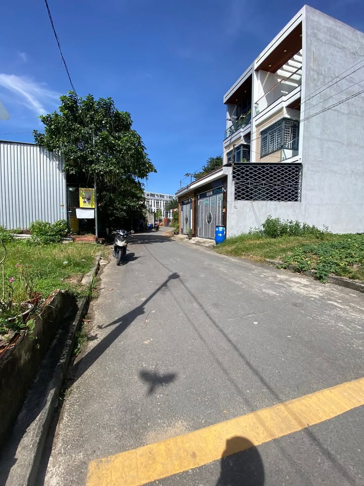 Đất nền Tân Đông Hiệp, Dĩ An 80m² giá 3 tỷ - Đường nhựa 7m thông thoáng!