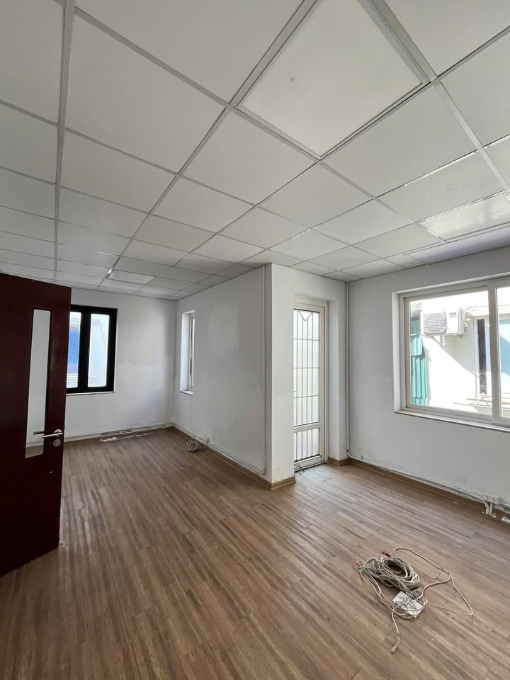 Biệt thự cho thuê Tây Mỗ, Nam Từ Liêm 200m² chỉ 25 triệu - Vị trí đắc địa, giao thông thuận lợi!