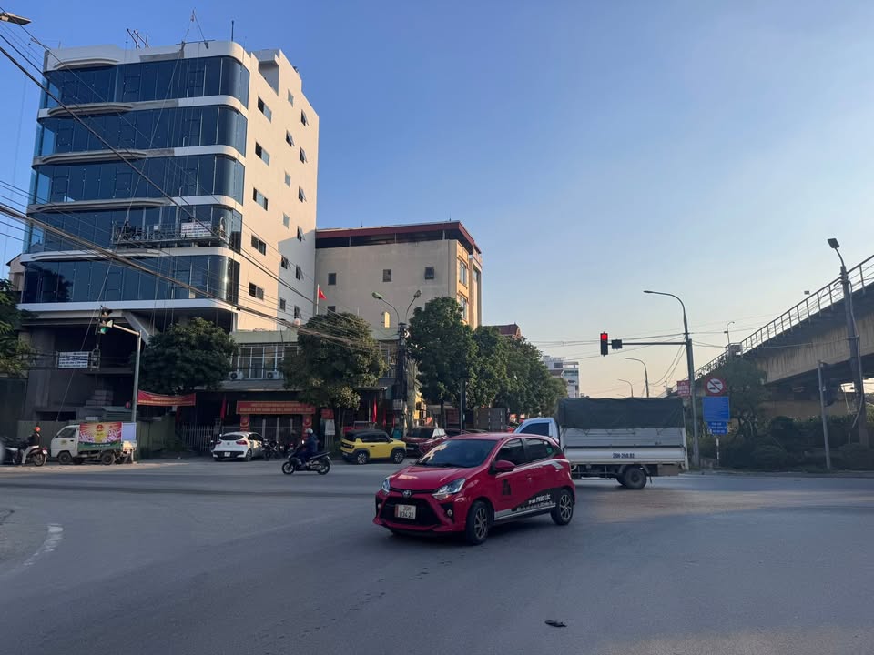 Đất nền Hải Bối, Đông Anh 100m² giá 7 tỷ - Sổ đỏ giao ngay!