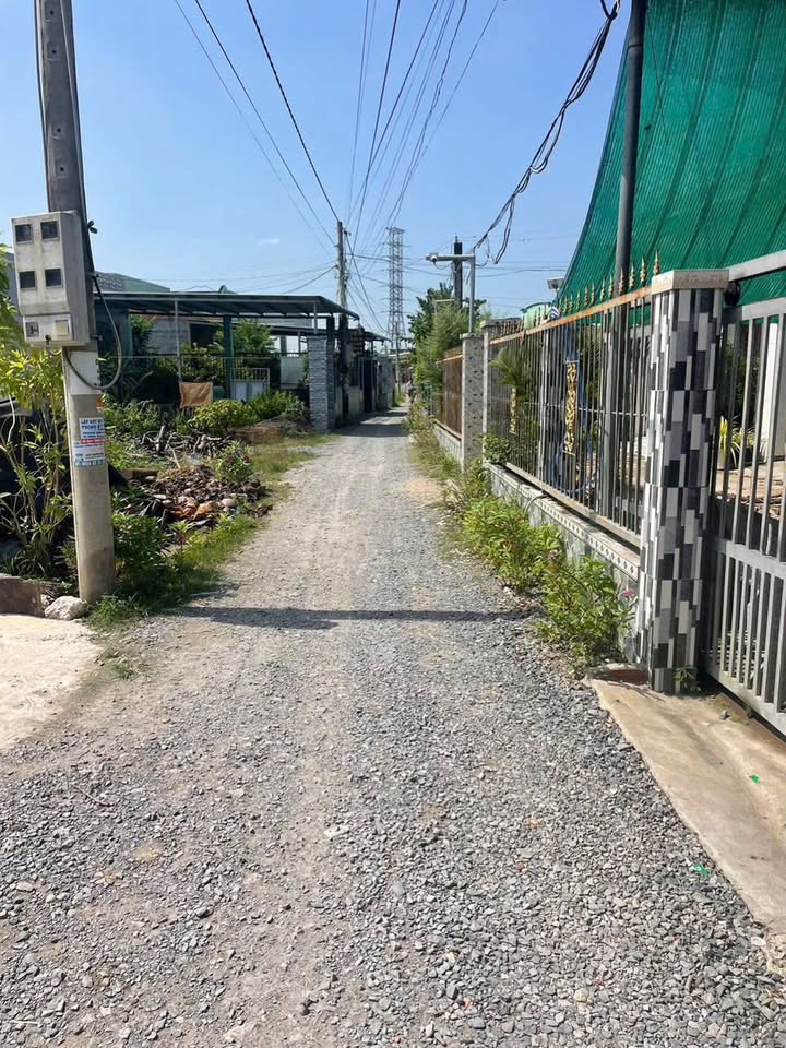 Đất thổ cư Nhựt Chánh, Bến Lức 100m² giá 490 triệu - Nhanh tay sở hữu ngay!