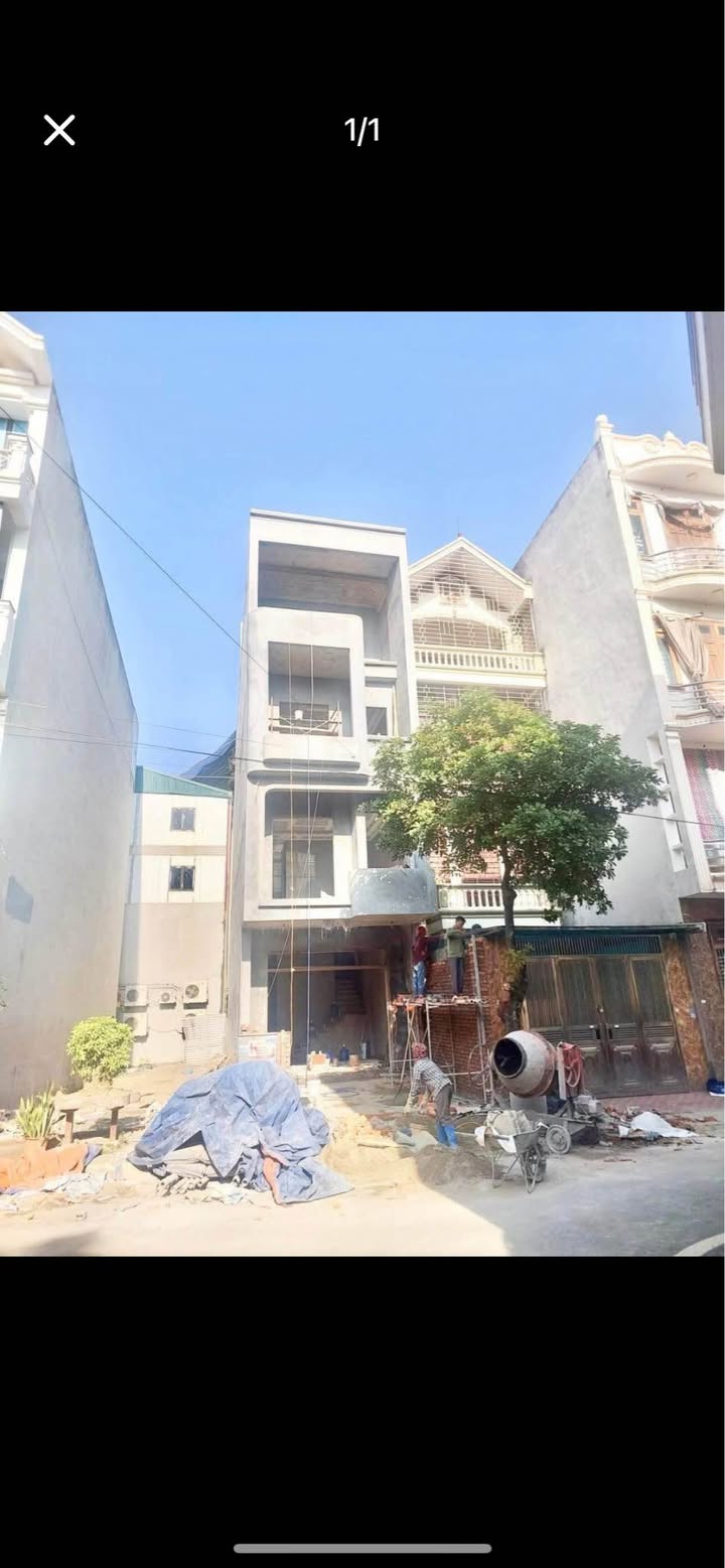 Nhà 4 Tầng mặt đường Hòa Vượng, 81m² giá 6.5 tỷ - Đầy đủ nội thất, view vườn hoa!