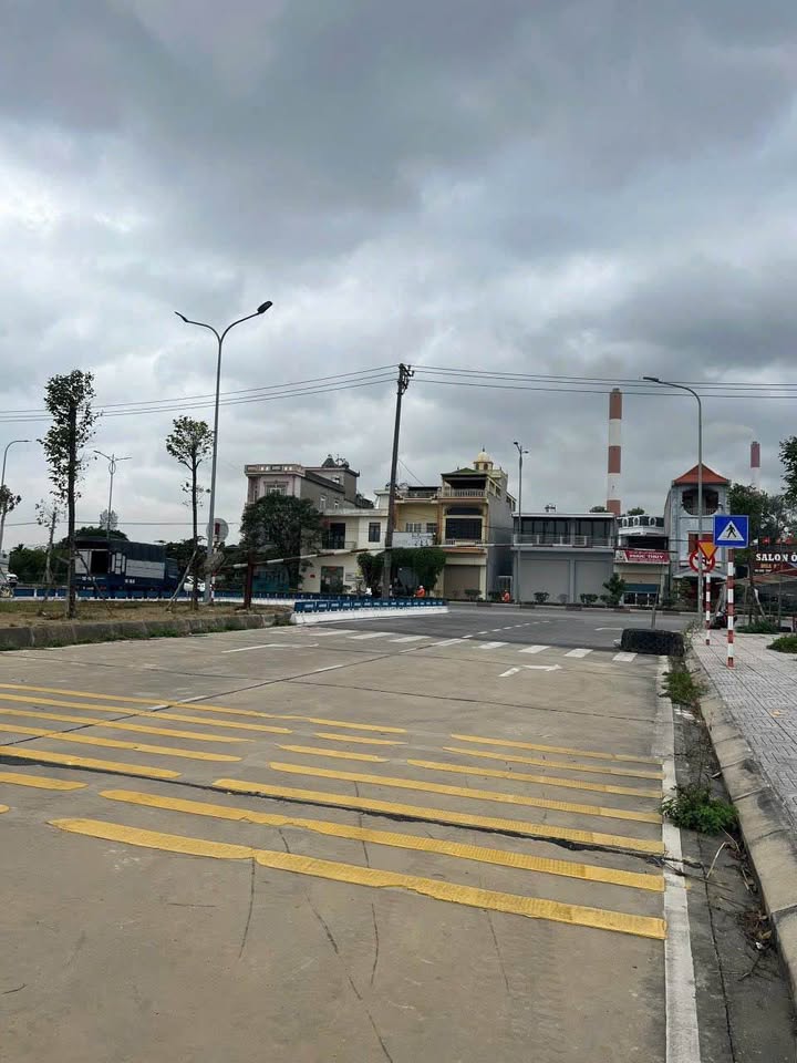 Đất KĐT Felicity Trưng Vương Uông Bí 150m² giá chỉ 2 tỷ - Đầu tư sinh lời hấp dẫn!