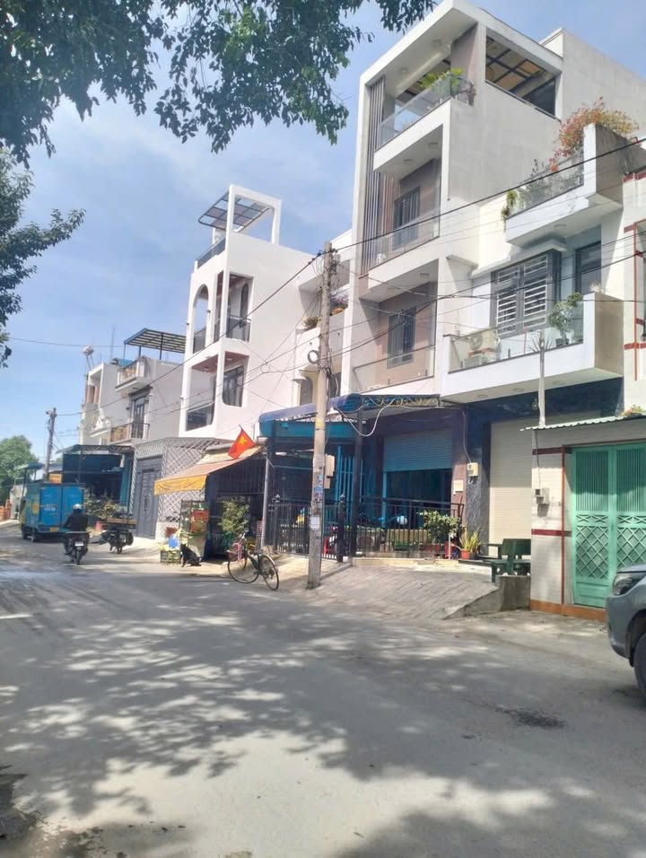 Đất mặt tiền đường 12m Tân Tạo 80m² giá 5 tỷ - Chốt nhanh kẻo lỡ!