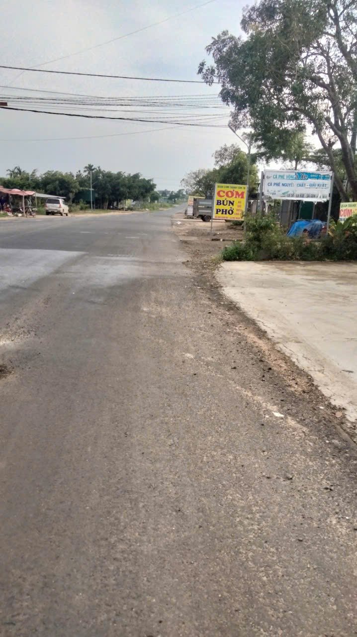 FrontHouse đường Quốc lộ 29, Ea Kar 1050m² giá 4.35 tỷ - Đầu tư sinh lời ngay!