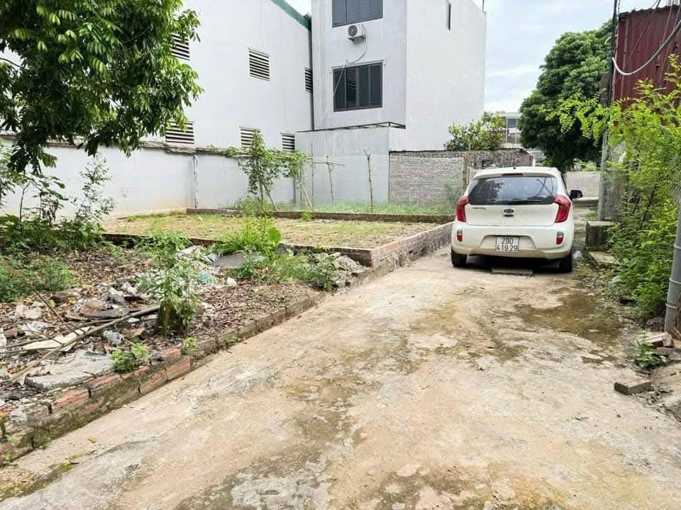 Đất nền đẹp tại Đồi Cốc, Nội Bài, Hà Nội 52.9m² chỉ 1 tỷ - Tiềm năng đầu tư lớn!