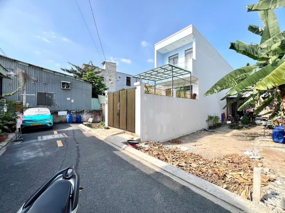 Đất nền Hiệp Thành, quận 12, 100m² giá 4.89 tỷ - Sổ hồng riêng, bớt lộc!