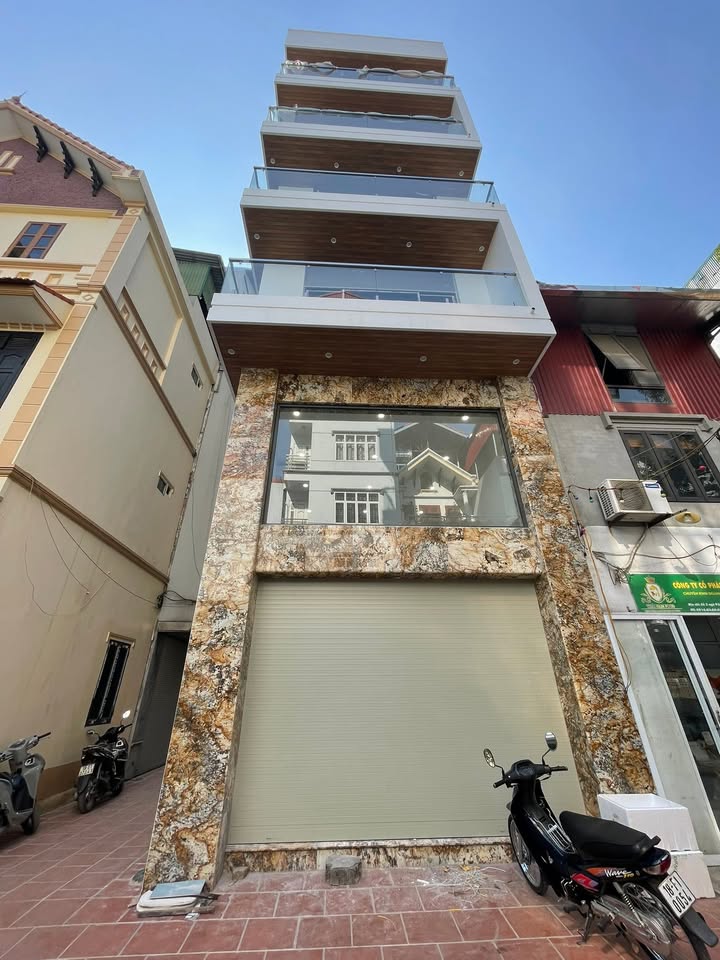 Nhà mặt phố Tam Trinh, Yên Sở 85m² giá 35 tỷ - Đẳng cấp thượng lưu, kinh doanh sầm uất!