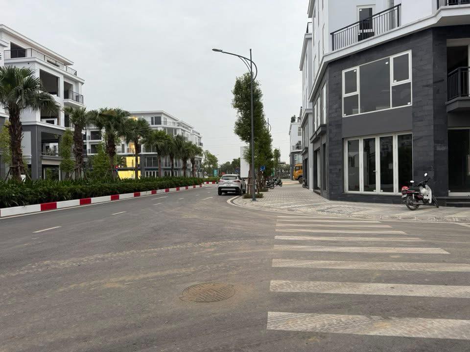 Nhà phố thương mại LK11 KĐT Palm Manor Việt Trì 90m² giá 8 tỷ - Thiết kế hiện đại, sẵn sàng đón Tết!