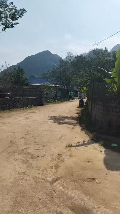 Đất nền Lạc Thịnh, Yên Thủy 431m² giá 1 tỷ - Cơ hội đầu tư hấp dẫn!