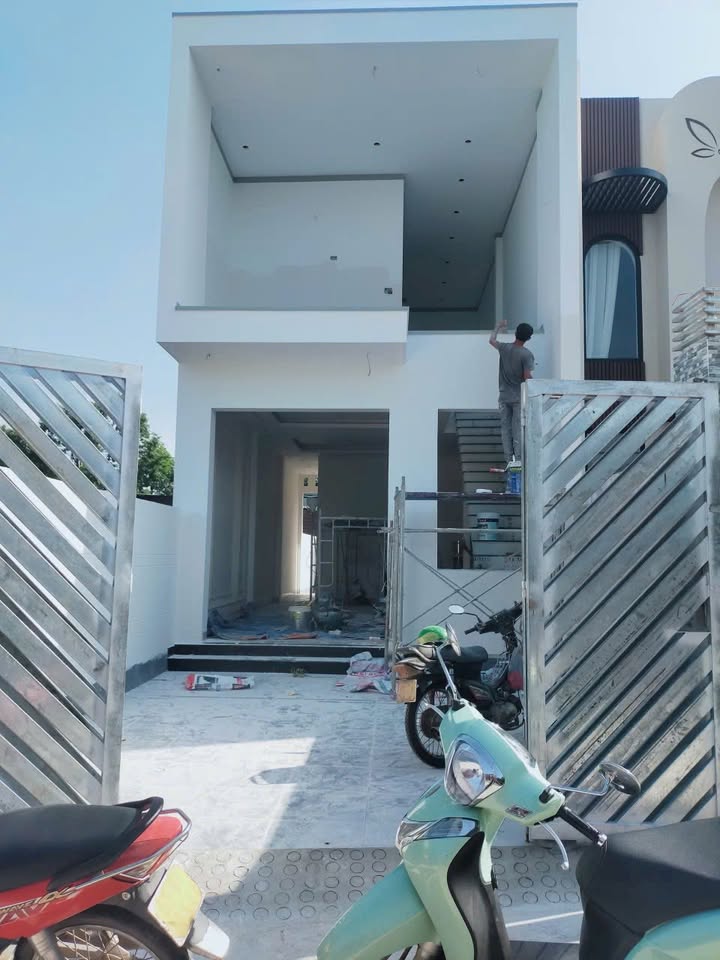 Nhà phố Tân An Thủ Dầu Một 109m² giá 2.68 tỷ - Thiết kế hiện đại, tiện nghi!