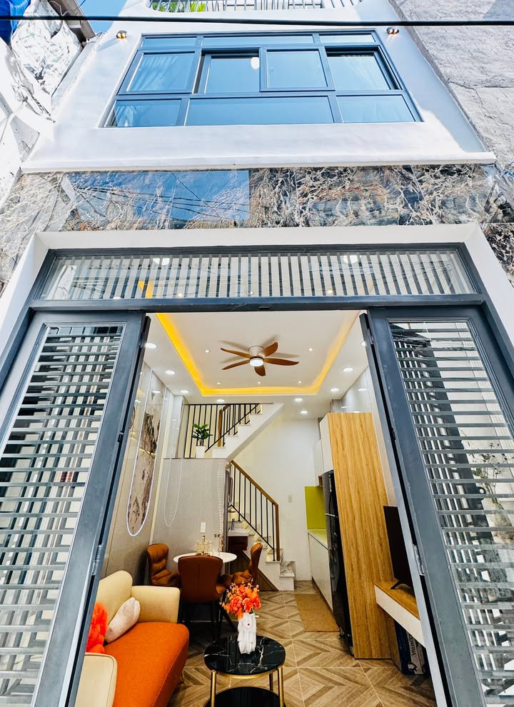 Nhà phố 4 tầng Huỳnh Văn Nghệ, Gò Vấp 19m² giá 3.65 tỷ - Sân thượng tiện nghi!