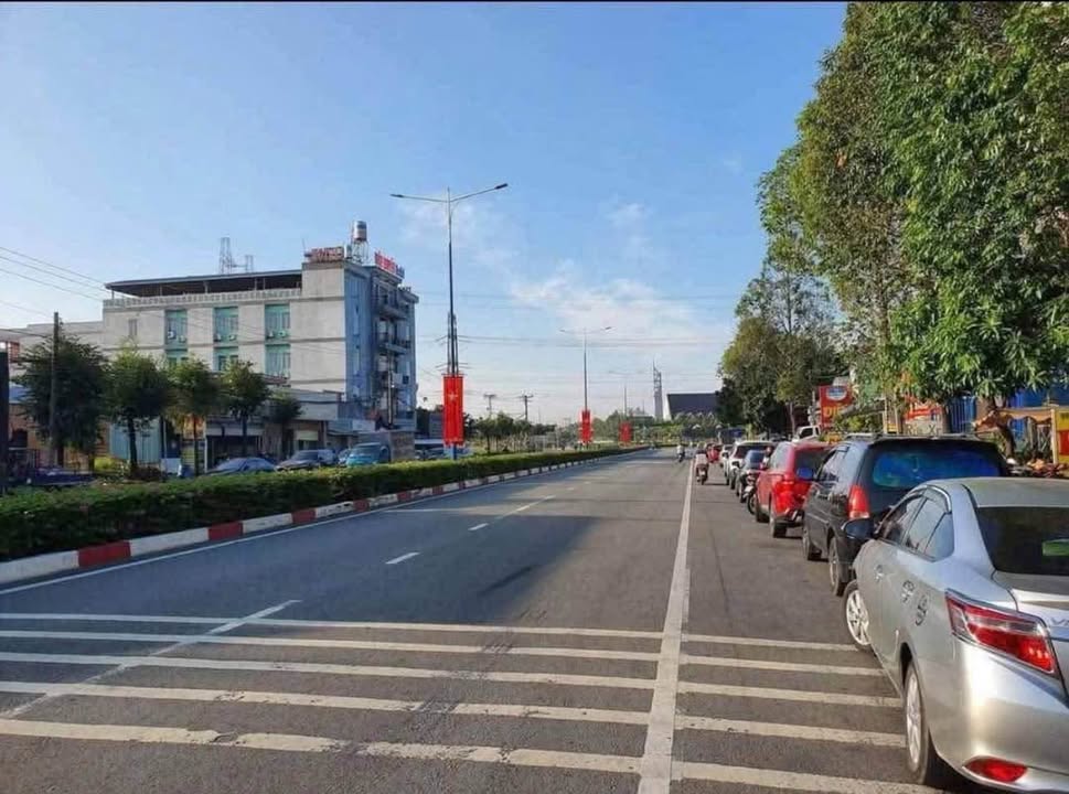 FrontHouse mặt tiền Huỳnh Văn Lũy 150m² giá 5 tỷ - Đầu tư sinh lời ngay trung tâm!