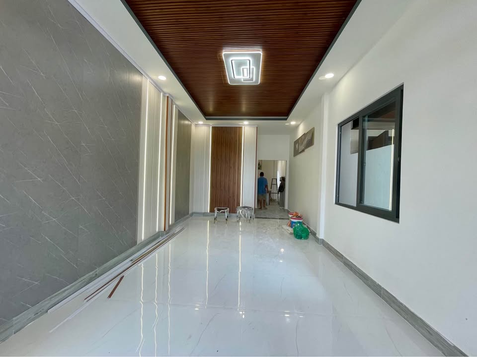 Nhà mặt tiền đường D5 Trà Vinh 122m² - Kinh doanh tốt, ở ngay!