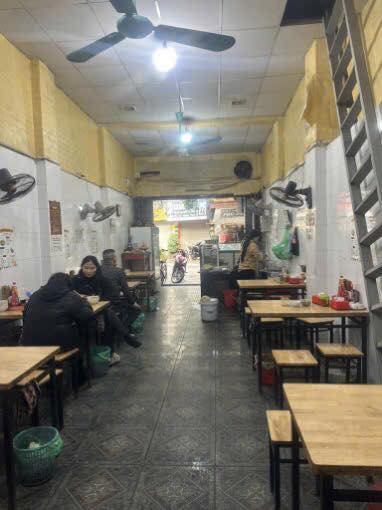 Cho thuê mặt bằng kinh doanh phố Hồng Mai 50m² giá 14 triệu - Địa điểm lý tưởng cho mọi loại hình kinh doanh!