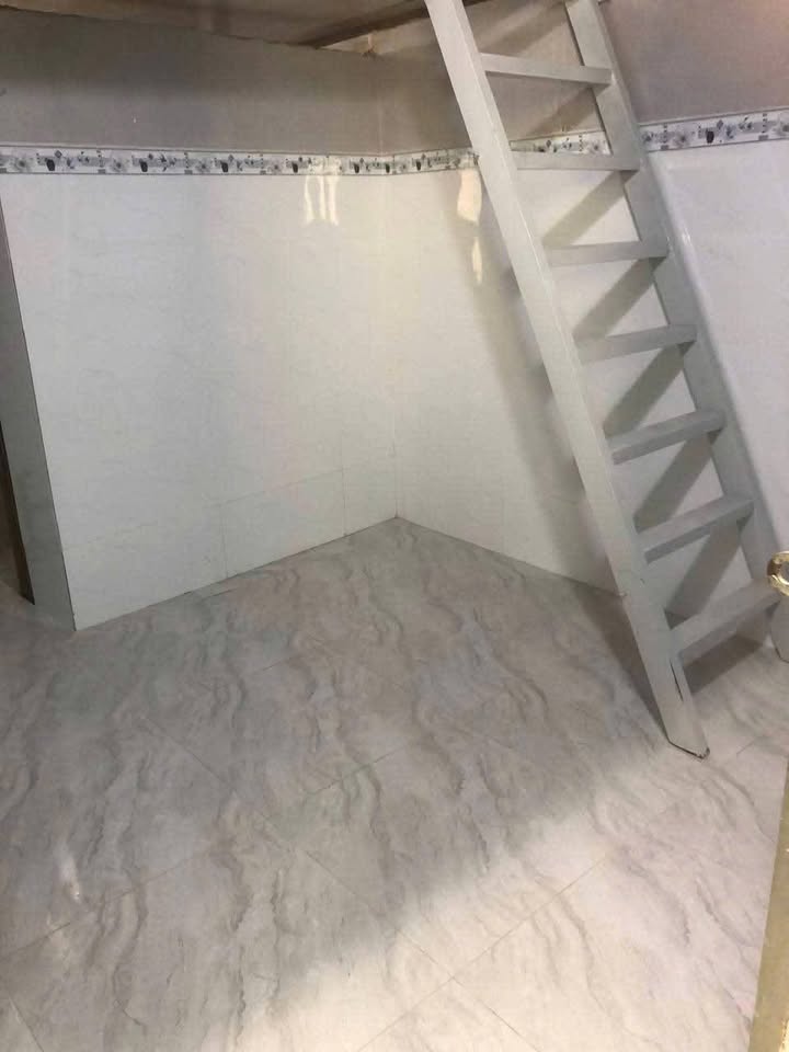 Phòng trọ 2 triệu tại đường Tây Thạnh, Quận Tân Phú - Gác xép, lối đi riêng, không chung chủ