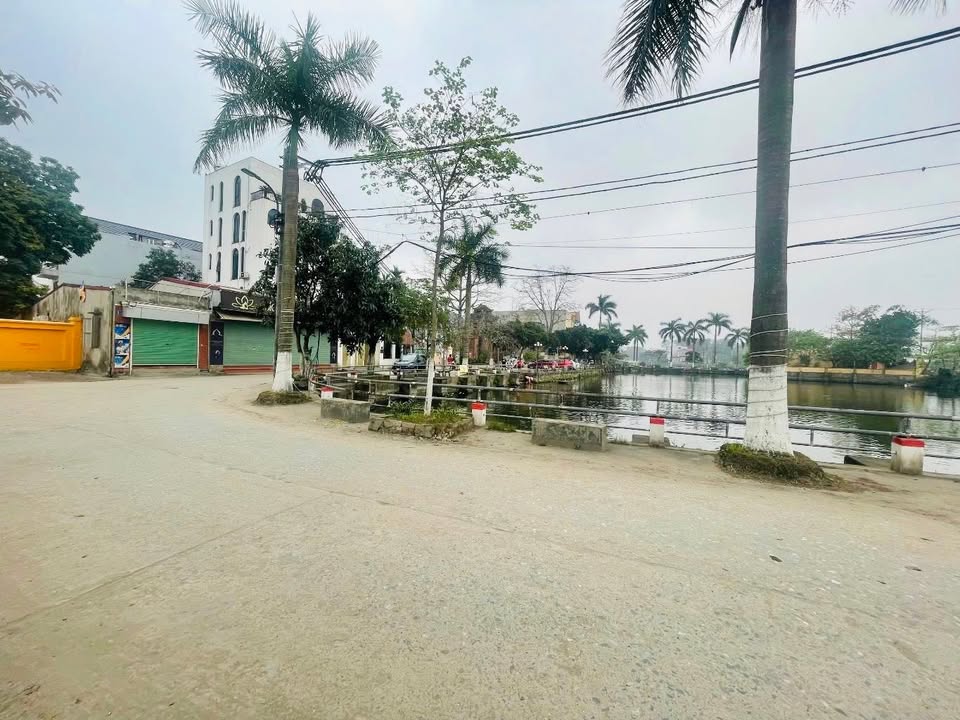 Nhà riêng Dương Xá, Gia Lâm 42m² giá nhỉnh 2 tỷ - Vị trí đắc địa, giao thông thuận tiện!