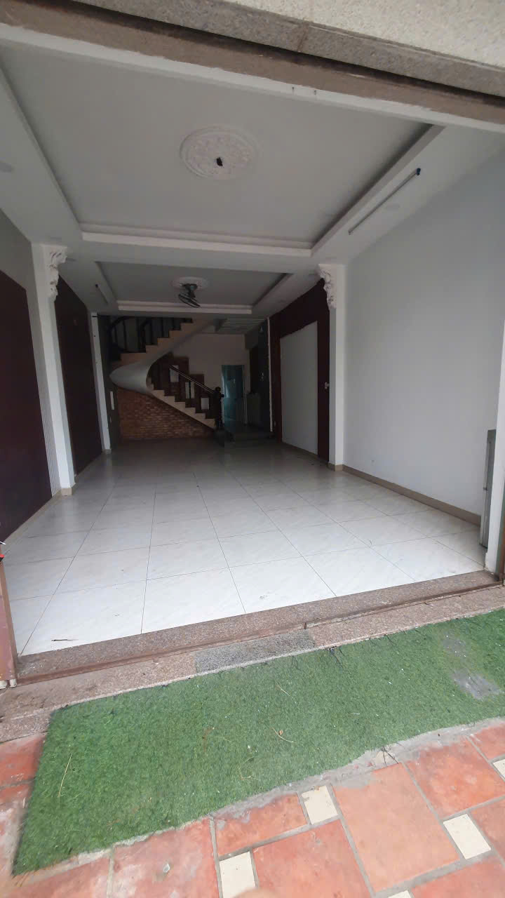 Nhà mặt tiền KDC Thới An, Quận 12 - Diện tích 90m², giá 17 triệu - Kinh doanh lý tưởng!