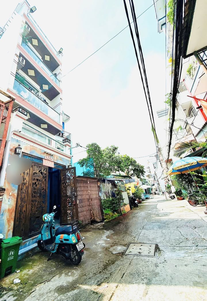 Nhà mặt tiền đường Âu Dương Lân, Quận 8, 180m² - Kinh doanh CHDV sinh lời cao!