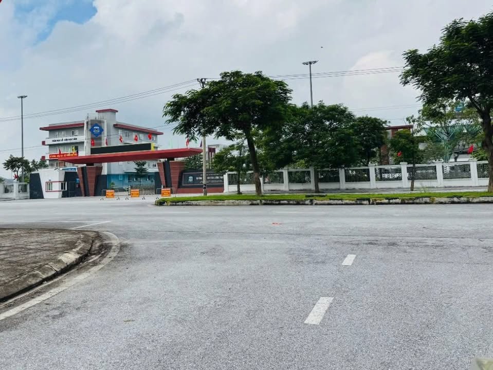 Đất nền Tân Thành, Hoa Lư 90m² giá 6 tỷ - Cơ hội đầu tư không thể bỏ lỡ!