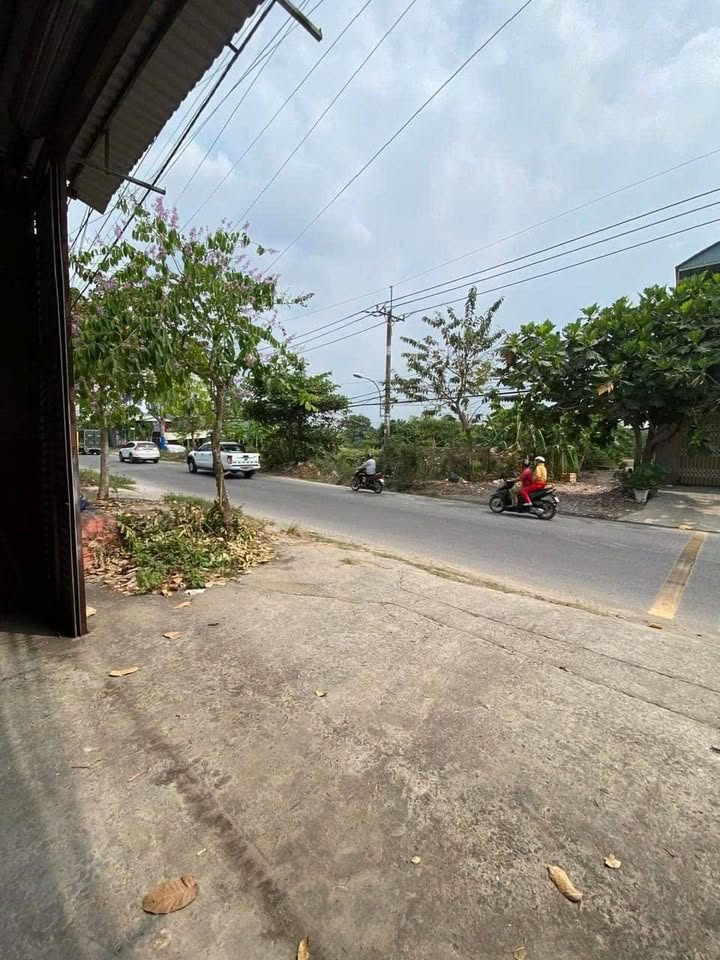 Kho cho thuê mặt tiền tỉnh lộ Phước Vĩnh An, Củ Chi 300m² - Không gian trống suốt, tiện lợi cho mọi hoạt động!