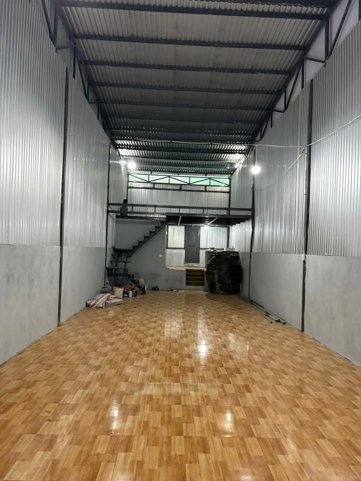 Kho cho thuê mặt tiền Phước Lý, Đà Nẵng 100m² giá 8 triệu - Hoạt động ngay!