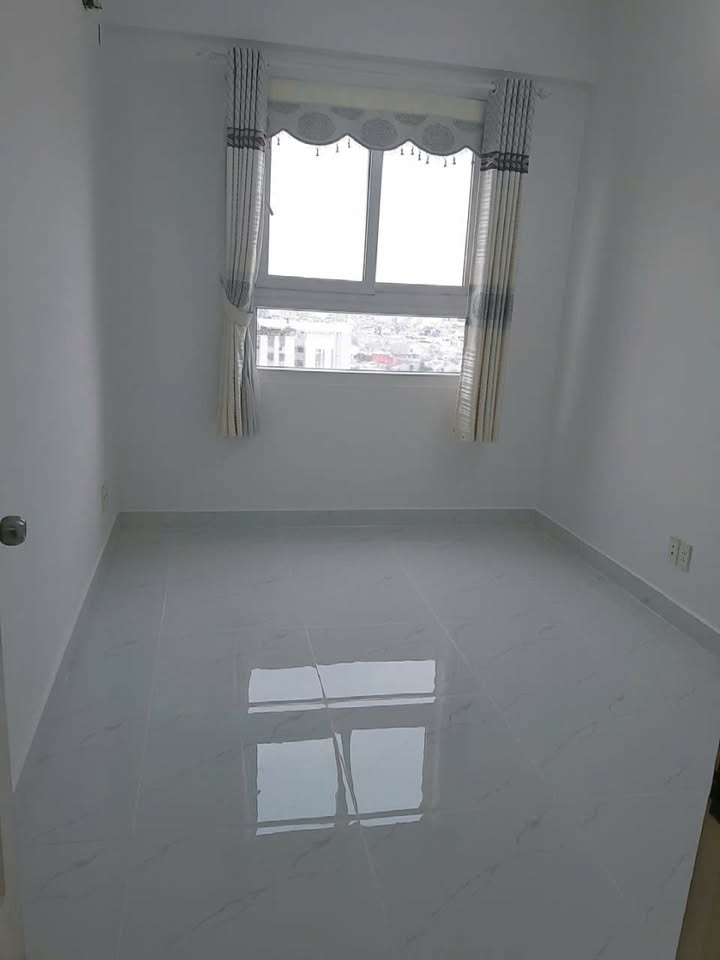 Căn hộ Âu Cơ Tower Tân Phú 68m² giá 3.55 tỷ - An cư lý tưởng!