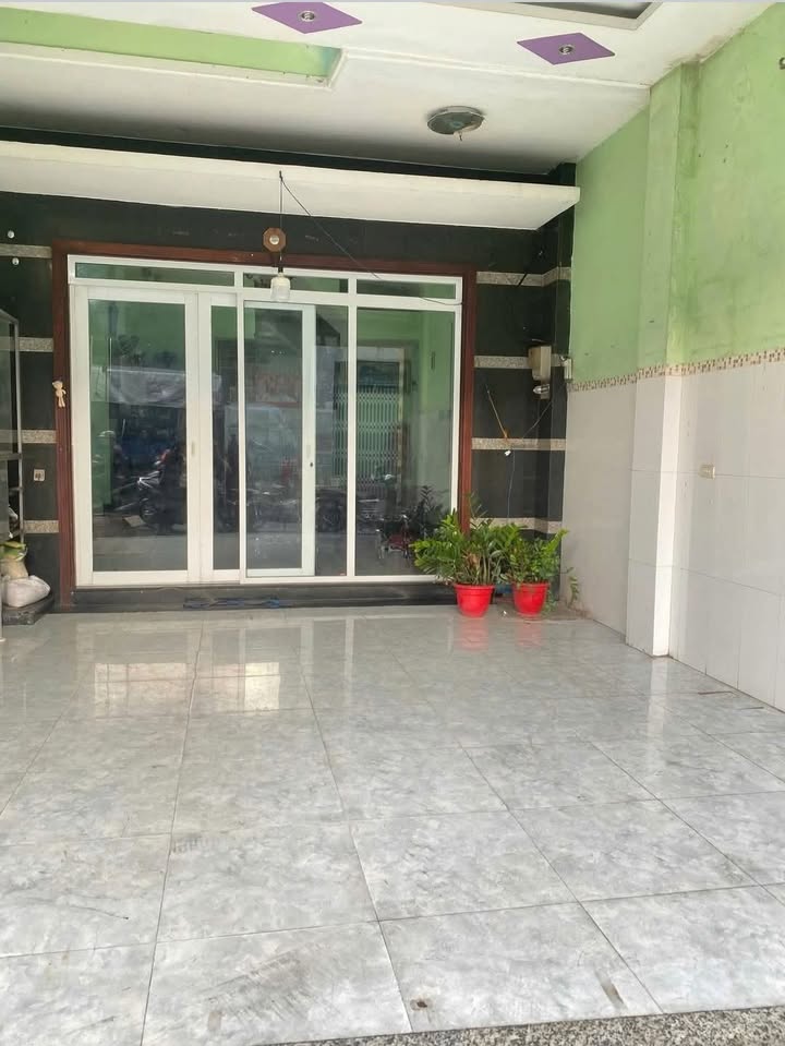 Cho thuê mặt tiền đường Hoàng Bá Bách, Biên Hòa - Chỉ 4 triệu/tháng - Phù hợp kinh doanh đa ngành!