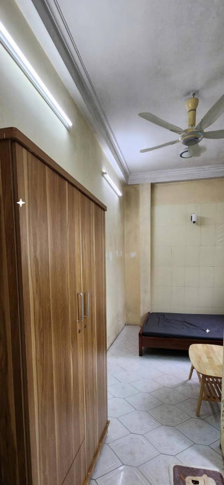 Nhà cho thuê tại Ngõ 1x Chợ Ngọc Hà, Ba Đình, Hà Nội 20m² giá 9.5 triệu - Nguyên căn riêng biệt, đầy đủ nội thất!