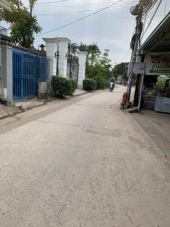 Nhà cấp 4 phường Tân Vạn 88m² giá 2 tỷ - Vị trí lý tưởng cho kinh doanh!