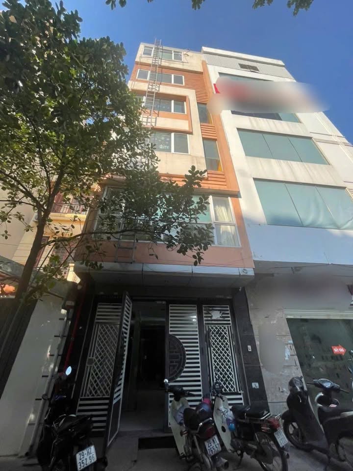 Nhà liền kề cho thuê ngõ 280 Hồ Tùng Mậu, Cầu Giấy 70m² - Thang máy, thiết kế thông sàn