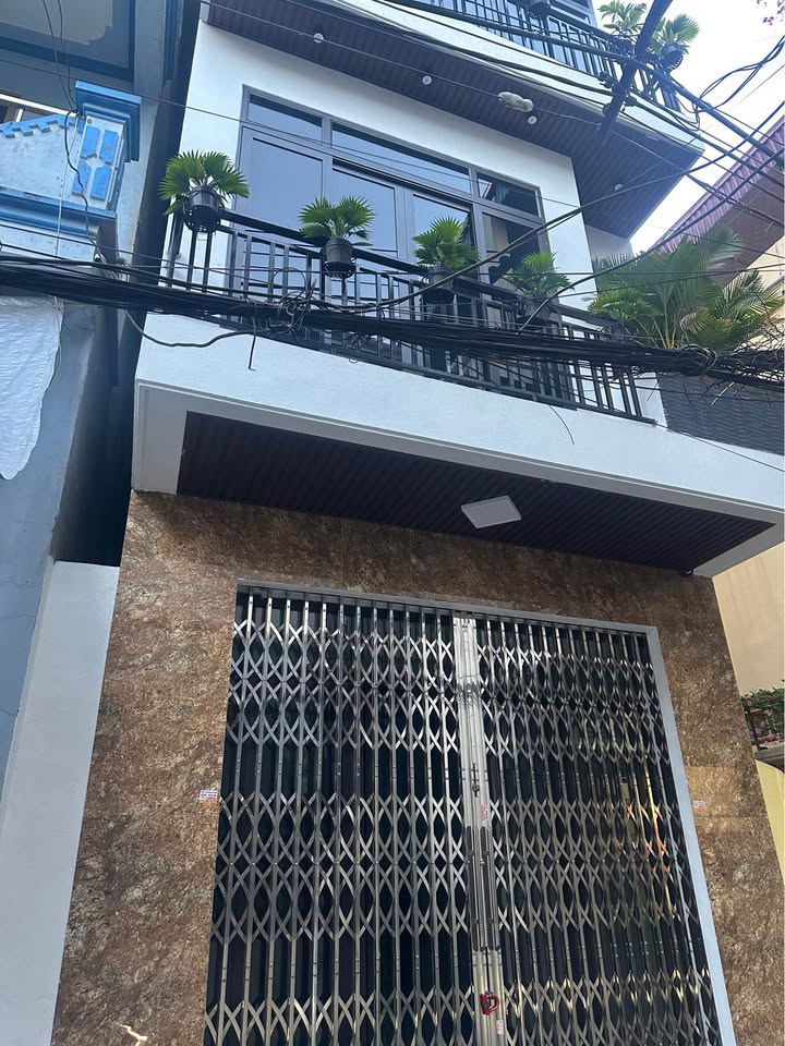 Nhà riêng Phan Đình Phùng, Nam Định 40m² giá 3.18 tỷ - Vị trí đẹp thuận lợi kinh doanh!