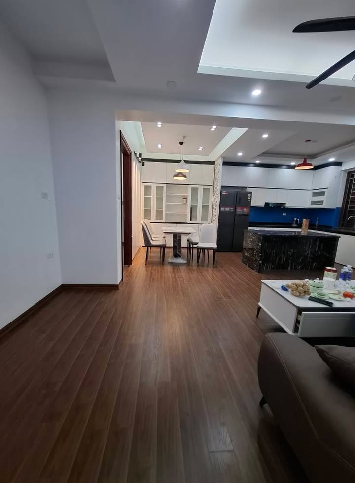 Căn hộ 3PN 109m² phố Võ Chí Công, Tây Hồ - Full đồ, giá thỏa thuận!