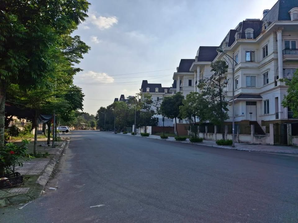 Đất nền lô góc 93m² Trạm Trôi, Hoài Đức - Cạnh trường tiểu học Vạn Xuân!