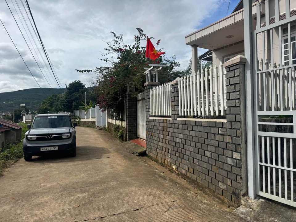 Đất nền trung tâm cư xá Liên Hiệp 220m² giá chỉ 2.4 tỷ - Cơ hội đầu tư hiếm có!