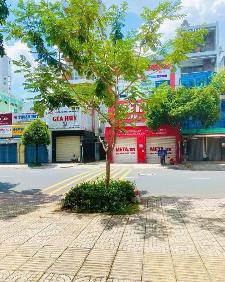 Nhà Mặt Tiền 639-641 Điện Biên Phủ, Quận 3, Diện Tích 235m² - Giao Ngay, Kinh Doanh Đắc Địa!