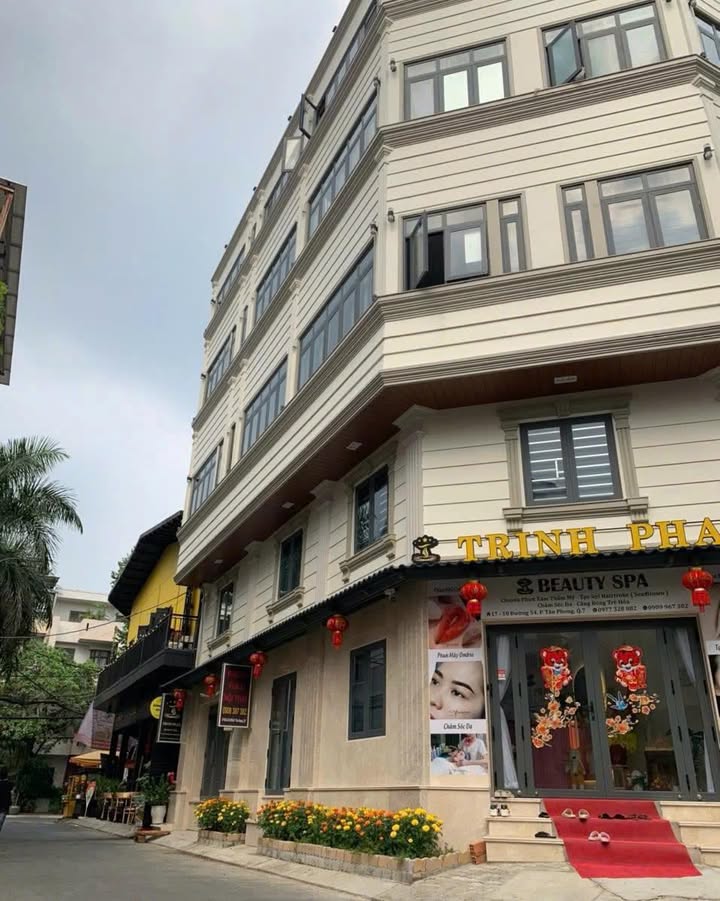 Căn hộ dịch vụ 54, Tân Phong, Quận 7 - Kinh doanh sinh lời 250 triệu/tháng!