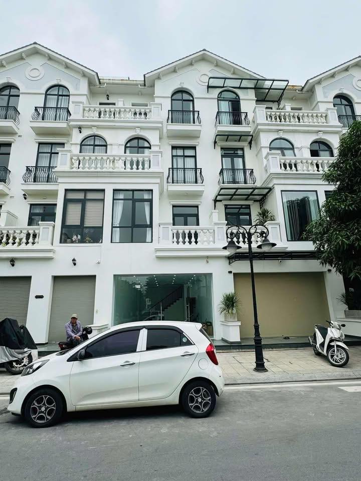 Shophouse Sao Biển 23 Gia Lâm cho thuê - Kinh doanh sầm uất, an ninh tốt!