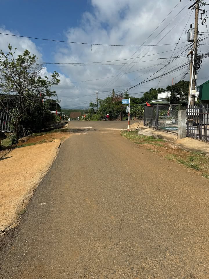 Đất nền Bảo Lộc 1689m² giá 2.75 tỷ - Đường Trường Chinh, sổ đỏ chính chủ!