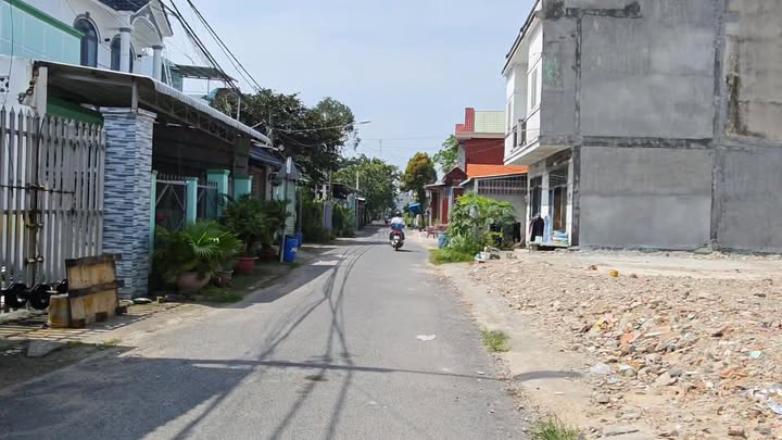 Đất nền ấp 5, xã Phước Vĩnh An, huyện Củ Chi 105m² giá 2 tỷ - Khu dân cư đông đúc!