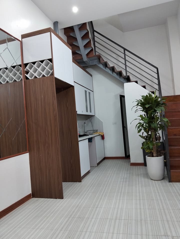 Nhà cho thuê ngõ Đỗ Thuận, Hai Bà Trưng 28m² giá 10 triệu - Phù hợp hộ gia đình!