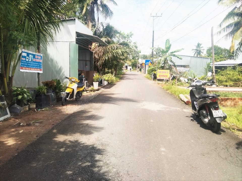 Đất thổ cư mặt tiền Nguyễn Viết Xuân 61m² giá 820 triệu - Kinh doanh sầm uất!