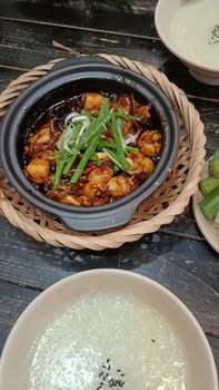 Cho thuê mặt bằng mặt tiền đường Vạn Kiếp, Đà Lạt 35m² - Kinh doanh thuận lợi!